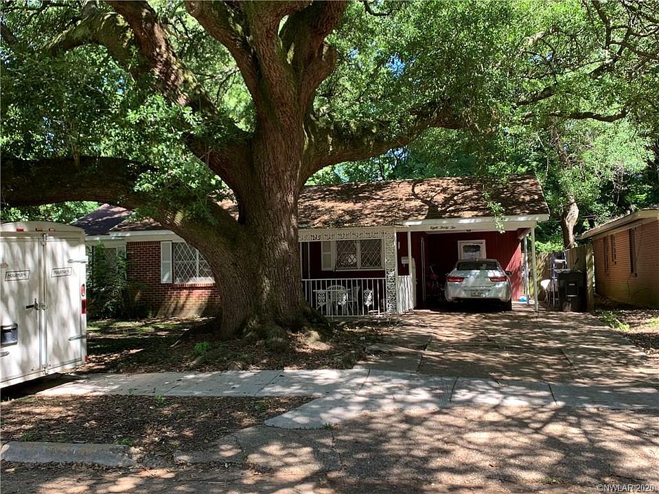 1st image of 832 Martha Ln