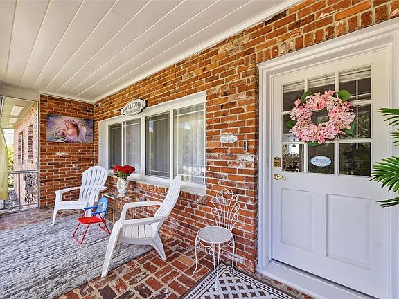 2nd image of 508 ALTA VISTA DRIVE