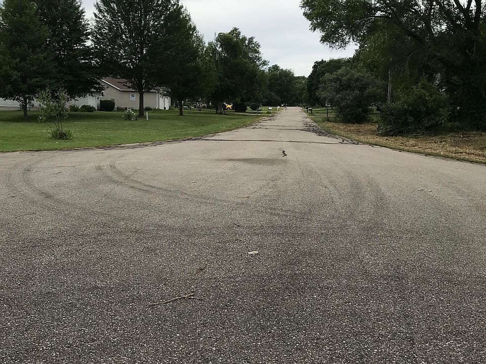 2nd image of 10250.1 Leland Dr