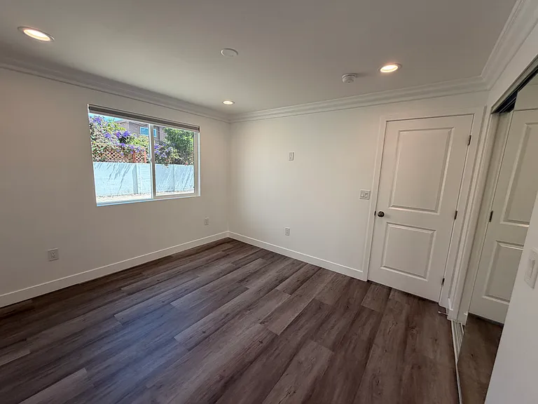 3816 Huron Ave #A — Photo 8