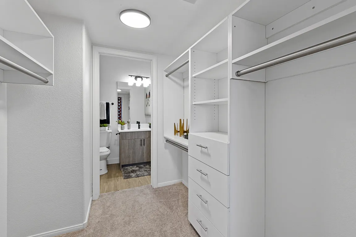 The Townhomes at Horizon Ridge, Henderson, NV, Oversized Closet