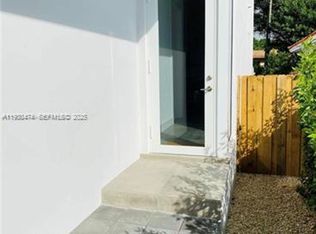 3653 SW 25th St #TOWNHOUSE 3653, Miami, FL 33133