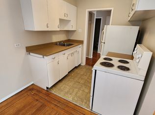 321 Agnes St #17, New Westminster, BC V3L 1E7