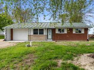 2584 E State Road 32, Winchester, IN 47394