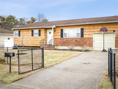 69 Walnut Road, Amityville, NY, 11701