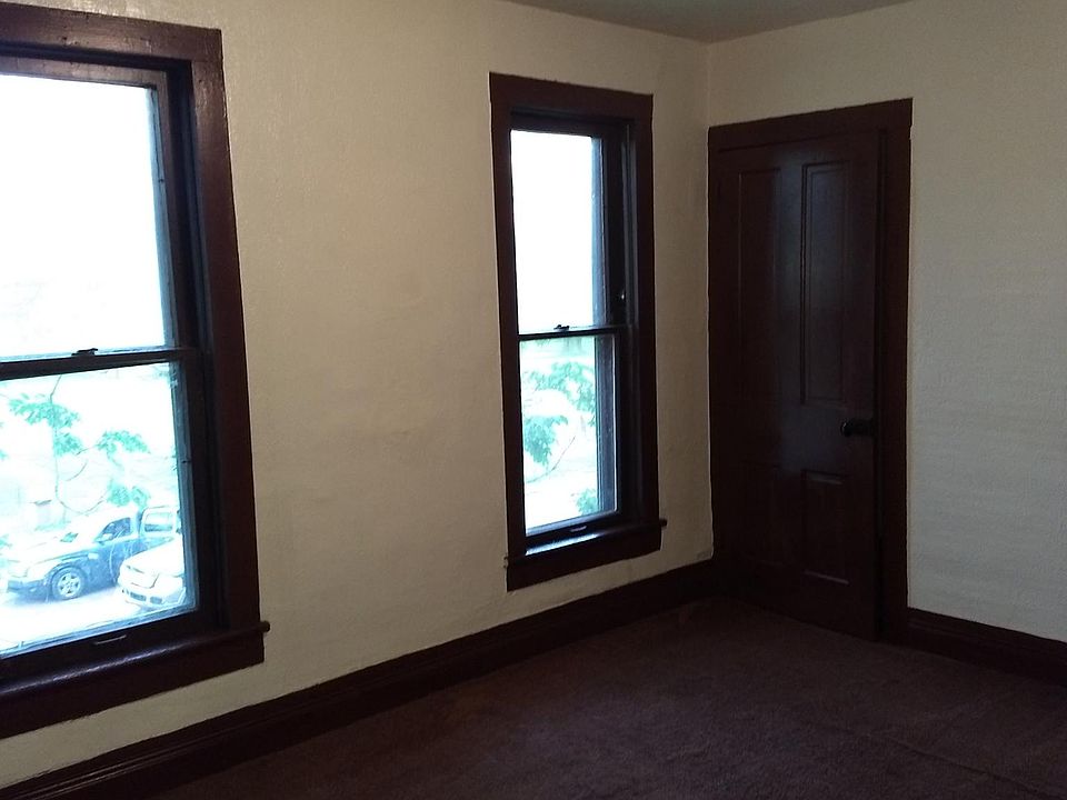 1st image of 1184 1st Ave
