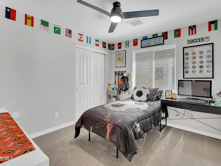11512 Robert Lennox Dr — Photo 36