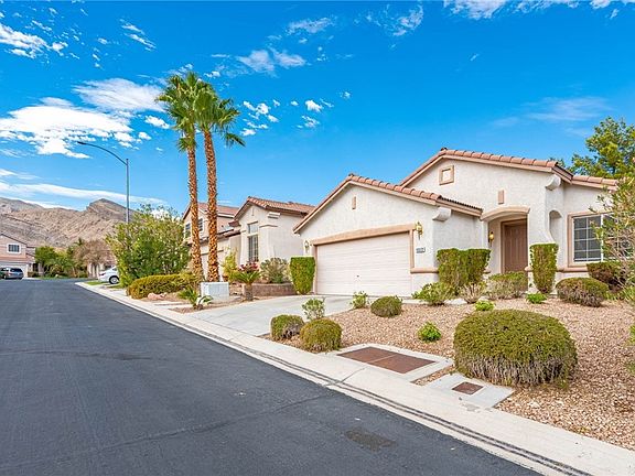 4th image of 10372 Santa Cresta Ave