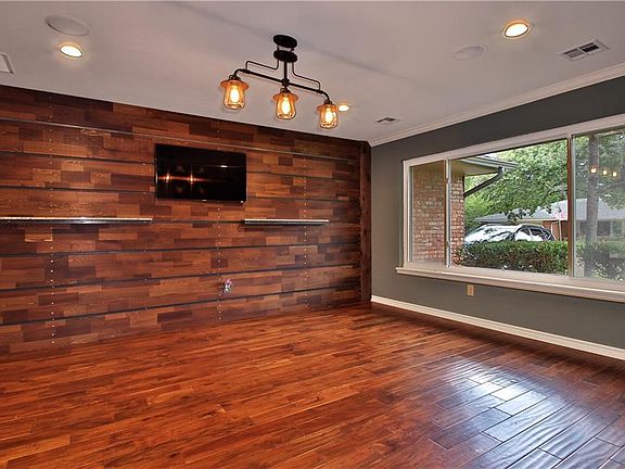 5th image of 2932 Kerry Ln
