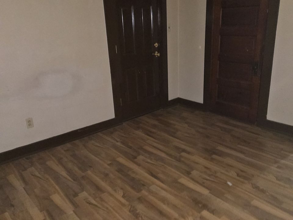 1st image of 323 Cumberland St #11524352