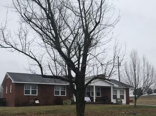 10673 Greenville Rd, Elkton, KY 42220