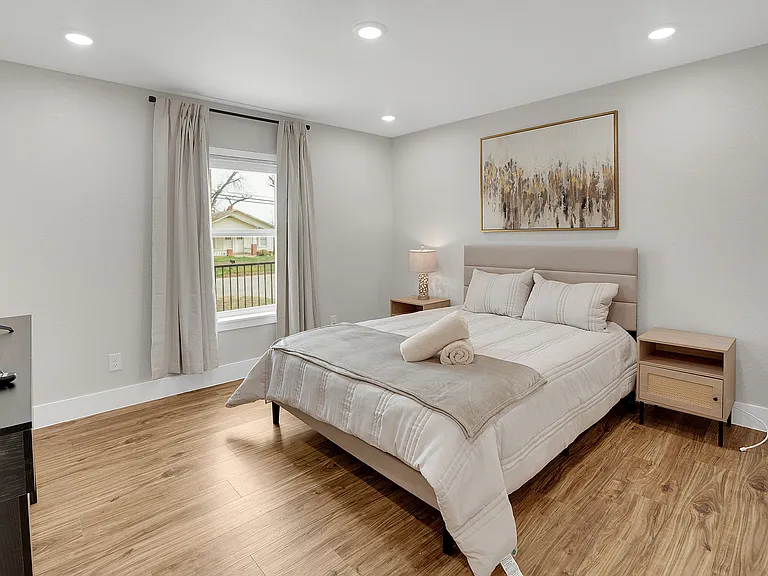 839 Oasis St — Photo 10