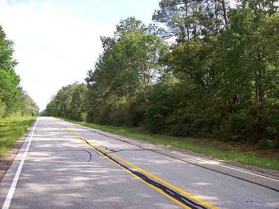 2nd image of 3851 Hwy 75 N