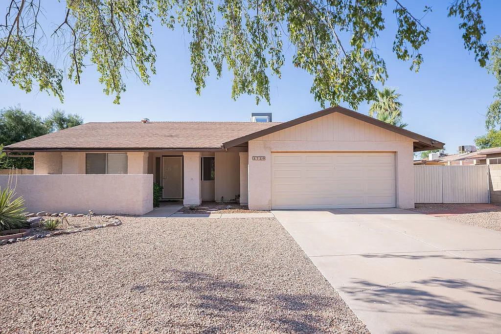 3 bed, 1479 sqft, $2,500 — Photo 1