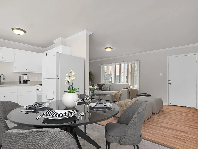 2330 Church Ln — Photo 3