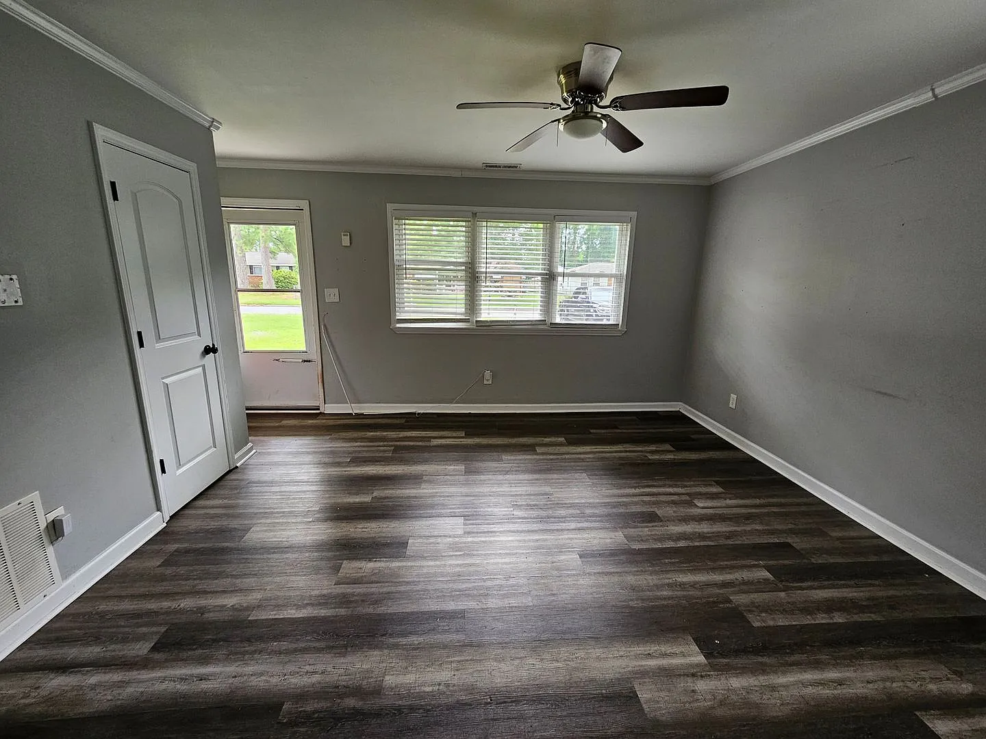 Gorgeous Home In Jacksonville! — Photo 3