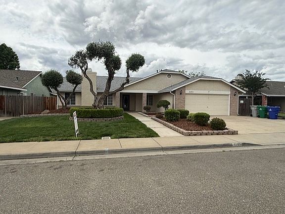 3rd image of 3093 Beech Dr