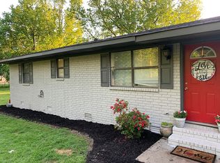 41 Smith St, Morrilton, AR 72110