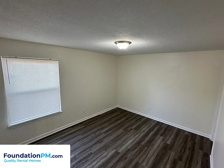 5330 Whitworth Rd — Photo 17