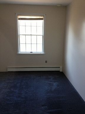 5th image of 18 Clearview Dr