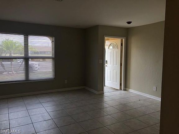 3rd image of 3026 Santa Barbara Blvd N