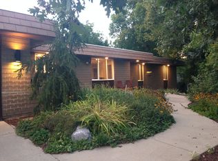 2892 E Robidoux Rd, Sandy, UT 84093