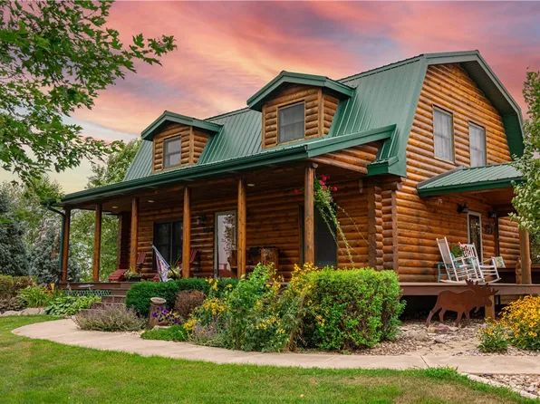 2534 140th St, Van Meter, IA 50261