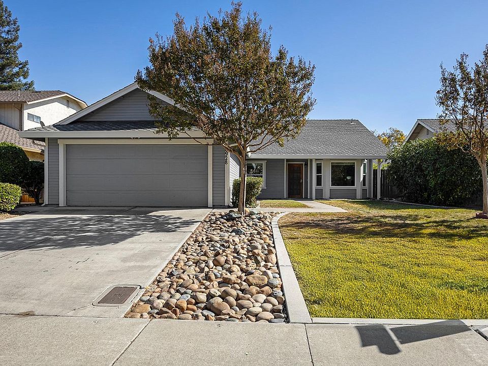 1st image of 8928 Bainbridge Pl