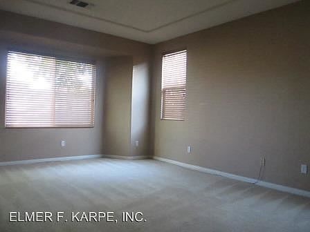 5th image of 346 Hollyhill Dr