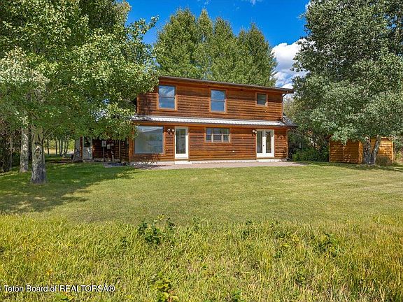 5th image of 3430 S Hay Loft Dr