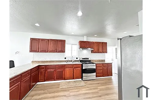 1336 83rd Ave Photo 1