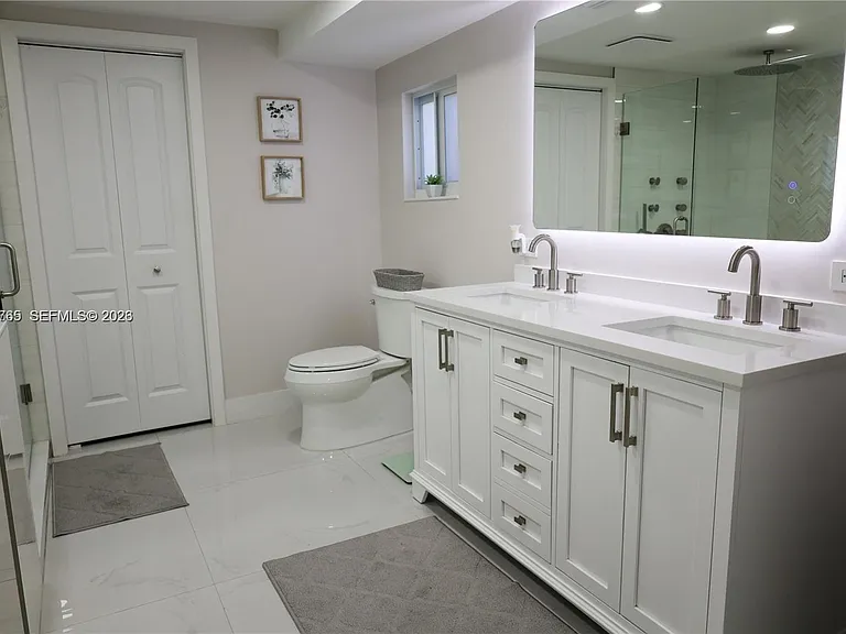 10731 SW 51st Dr — Photo 14