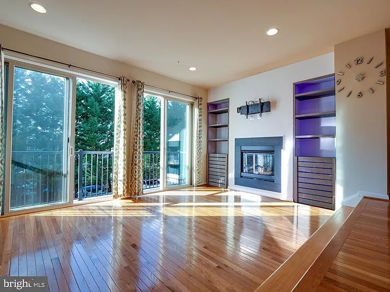 9682 Cedar Farm Cir — Photo 5