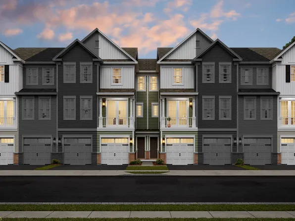 84 Depot Way, Dunellen, NJ 08812