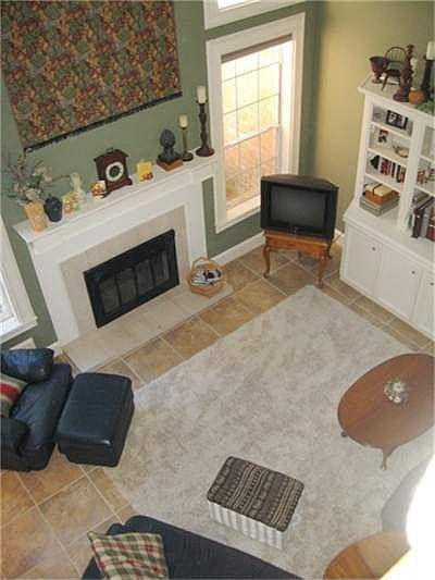 2nd image of 12 Wandflower Pl
