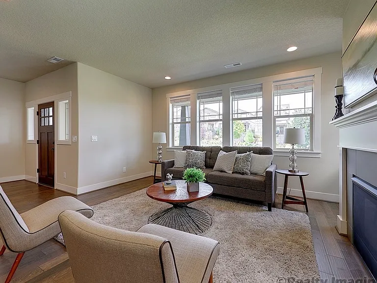 12958 SW River Terrace Blvd — Photo 5