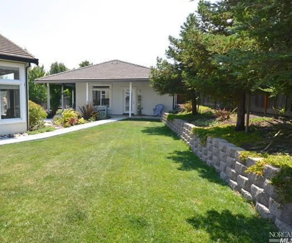 Gallery Ct, Fairfield — Photo 1