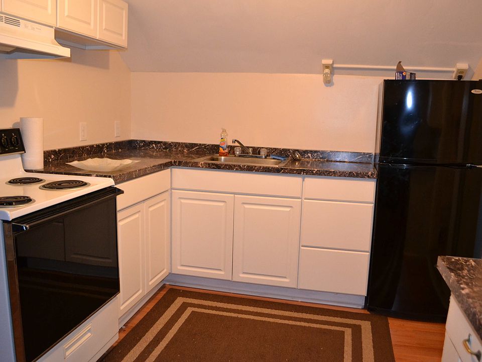 1st image of 92 Sanford St #2