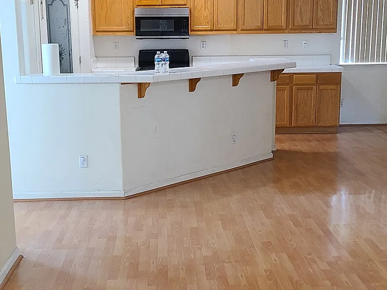 8167 Weeping Willow Ln — Photo 3