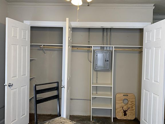 3rd image of 3136 Grand Ave APT 1