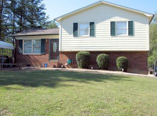 1225 Martin Luther King Jr Rd, Walnut Cove, NC 27052