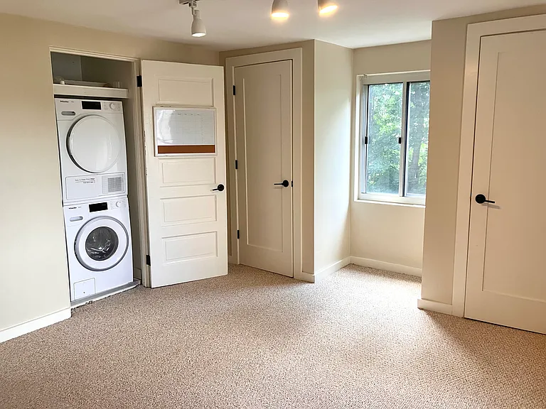 1st bedroom
