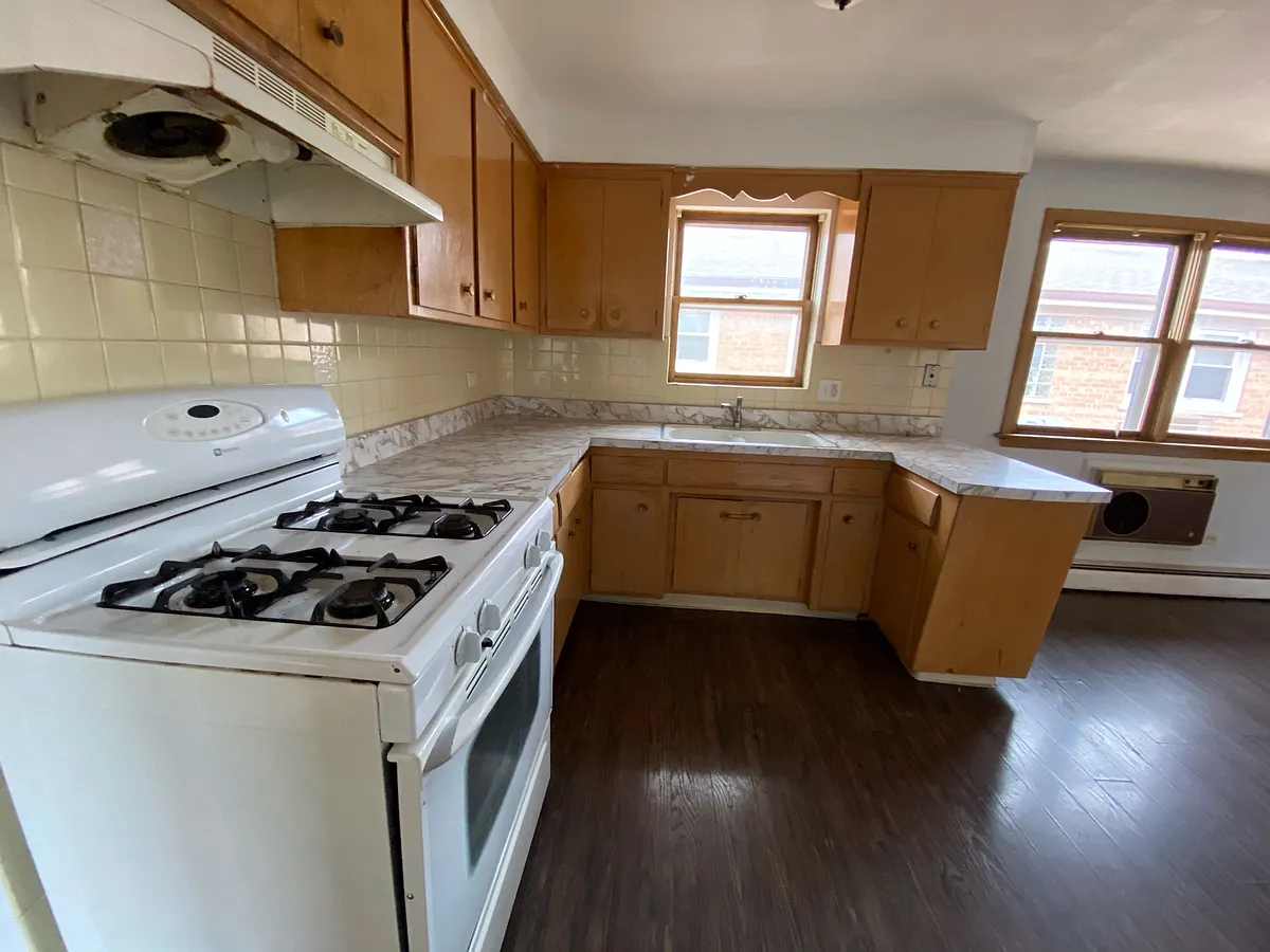 Building Photo - 3601 N Oconto Ave E #2