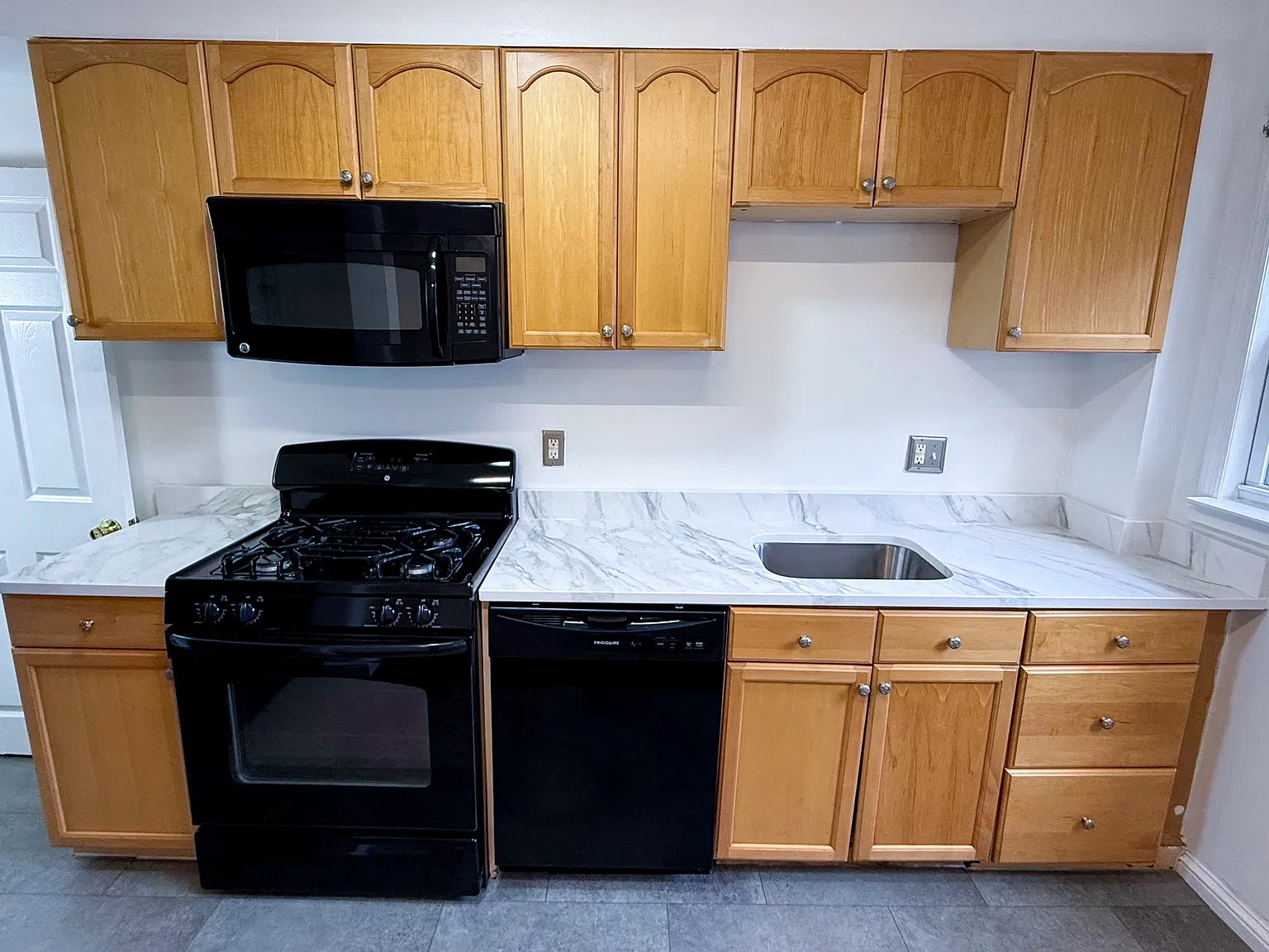 2 bed, $1,750 — Photo 4