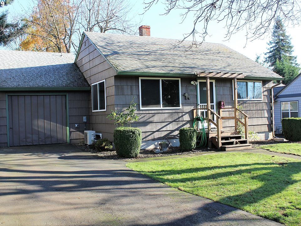 1st image of 1517 Manor Ln
