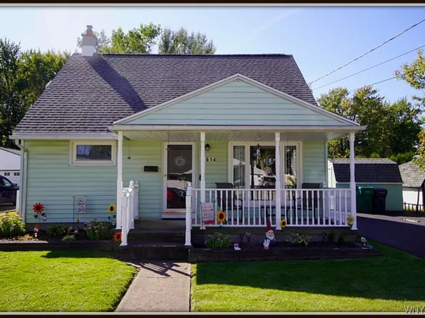 1614 97th St, Niagara Falls, NY 14304