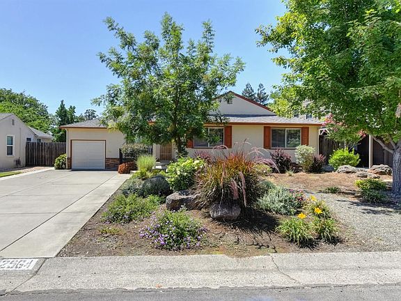 4th image of 2564 Butano Dr