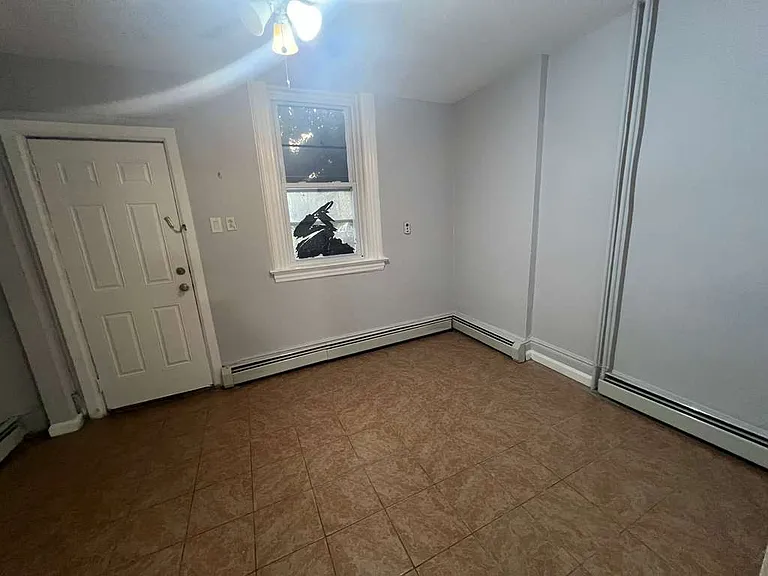 875 Main Ave #1 — Photo 6