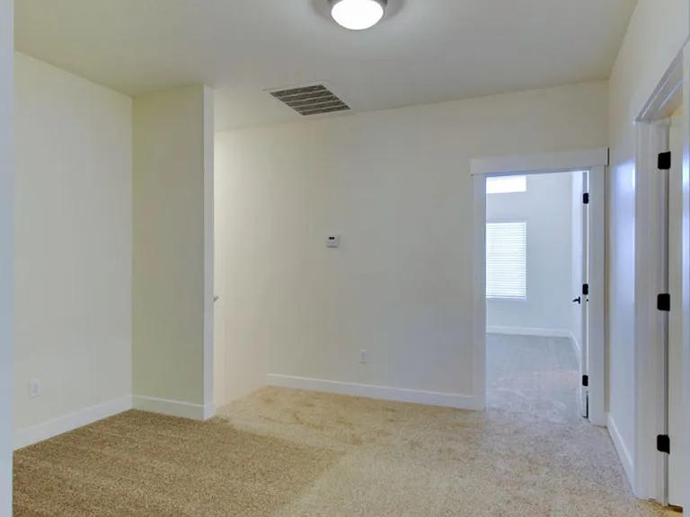 2875 Cody Dr #7 — Photo 16