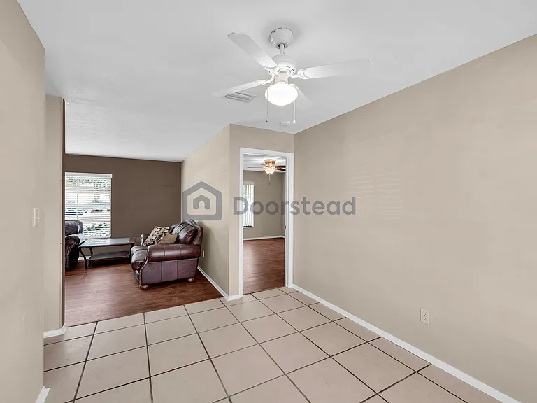 9437 Graystoke Ln — Photo 11